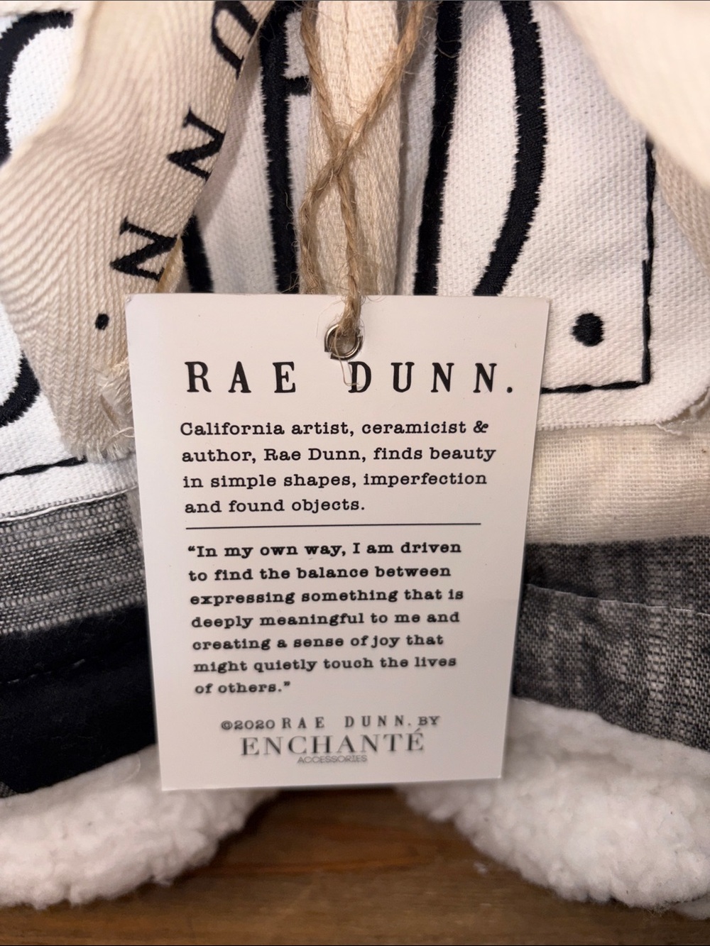 NEW Rae Dunn Black & White Buffalo Plaid Sherpa Throw - Picture 5 of 11